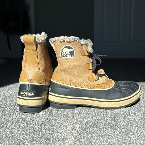 SOREL tan black tivoli suede winter boots in women’s size 8 - Picture 7 of 9